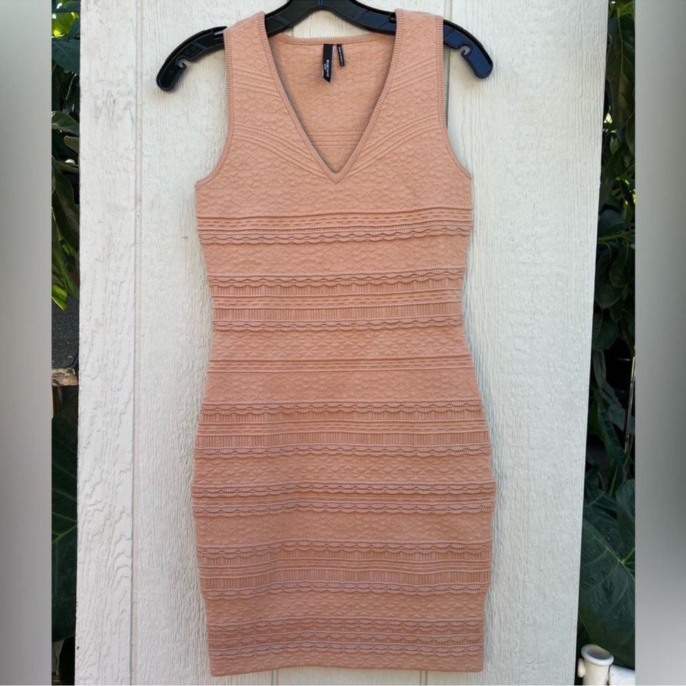 Marciano bodycon lacy dress